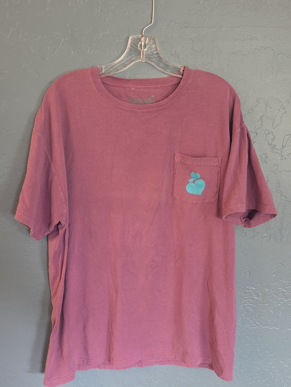 Men's Short-Sleeve Pocket Tee in Dusty Rose with Teal Pocket Graphic